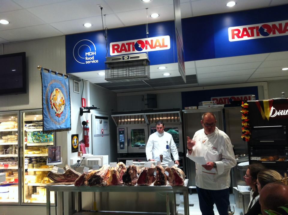 13406851_1201308076556689_5505381492193701222_n