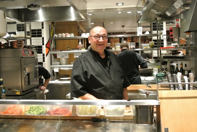 Gril aux Herbes-Evan Triantopoulos-©Joëlle Rochette (640x429)