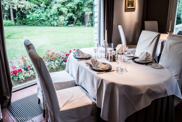 Table vue jardin (640x428)