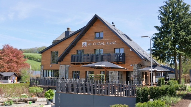Cheval Blanc-Terrasse (1) (640x360)