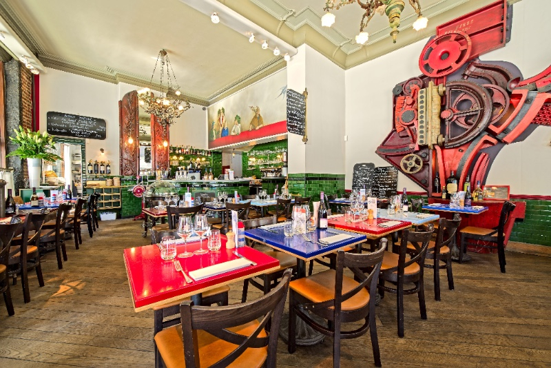 Toucan Brasserie-salle (800x534) (2)